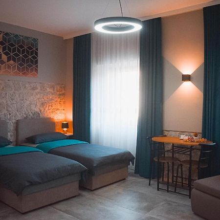 Apartments Jelovic Sinj Extérieur photo