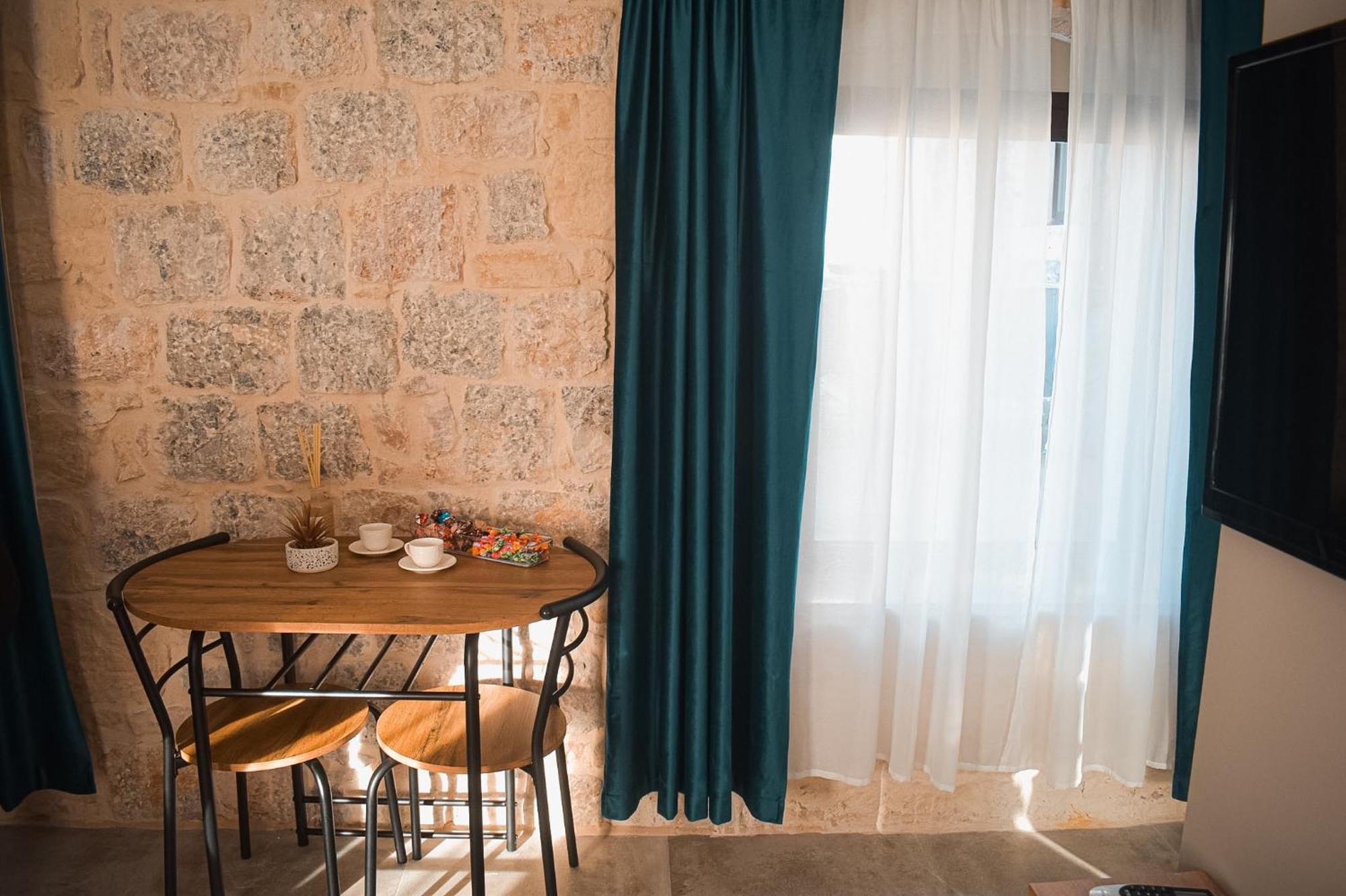 Apartments Jelovic Sinj Extérieur photo